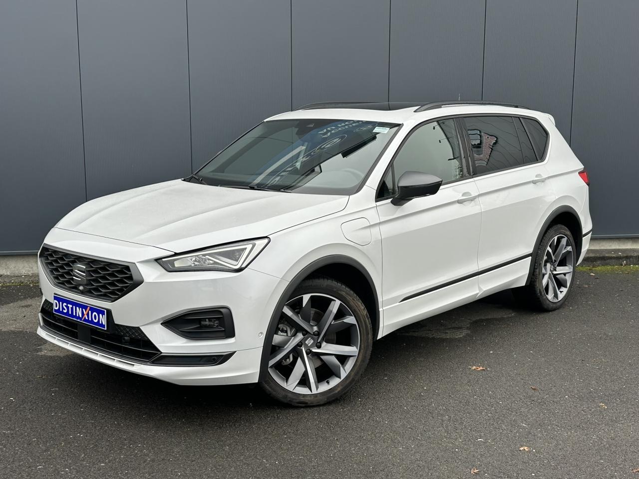 SEAT TARRACO 1.4 e-Hybrid 245 DSG6 FR avec Toit ouvrant, Hayon électrique et Caméra 360° occasion