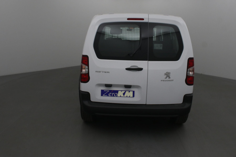 PEUGEOT RIFTER STANDARD 1.5 BLUEHDI 100 ACTIVE PACK BUSINESS 5PL (M1-N1)+2 PTES LAT occasion