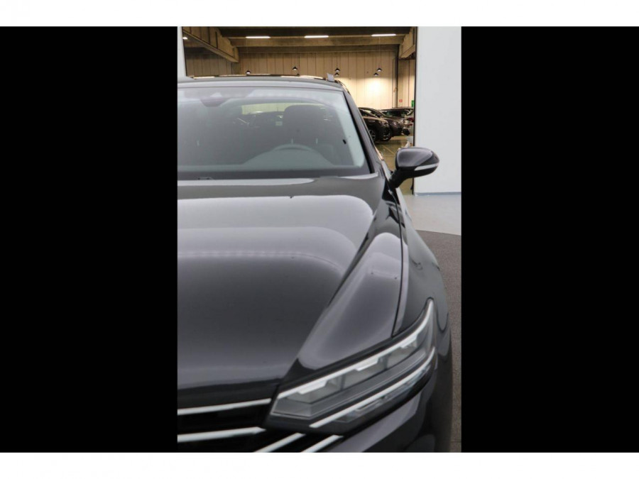 VOLKSWAGEN PASSAT SW 1.5 TSI 150 DSG Style avec Radars AV - AR, GPS et Régulateur \'ACC\' occasion