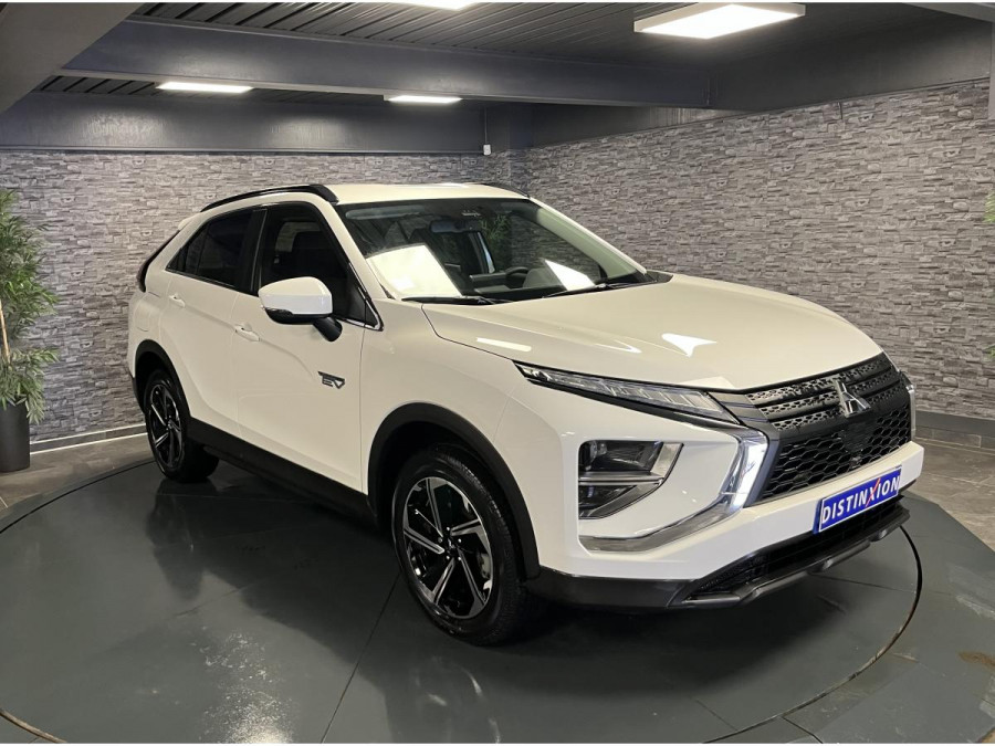 MITSUBISHI ECLIPSE CROSS 2.4 MIVEC Phev 4WD - 188  Invite  occasion