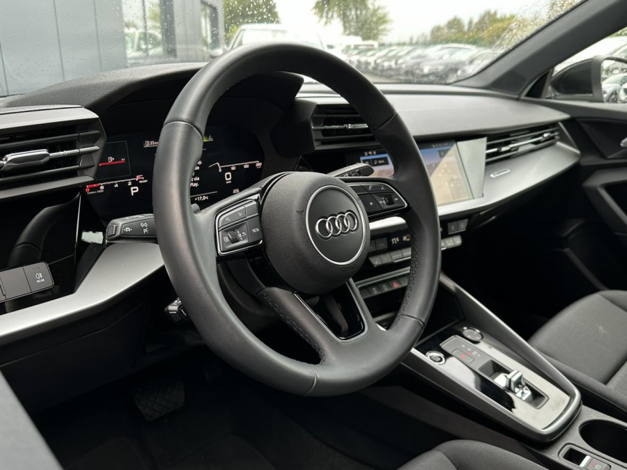 AUDI A3 SPORTBACK 30 TFSI 110 S-Tronic Design avec Sièges chauffants et Apple Car Play occasion