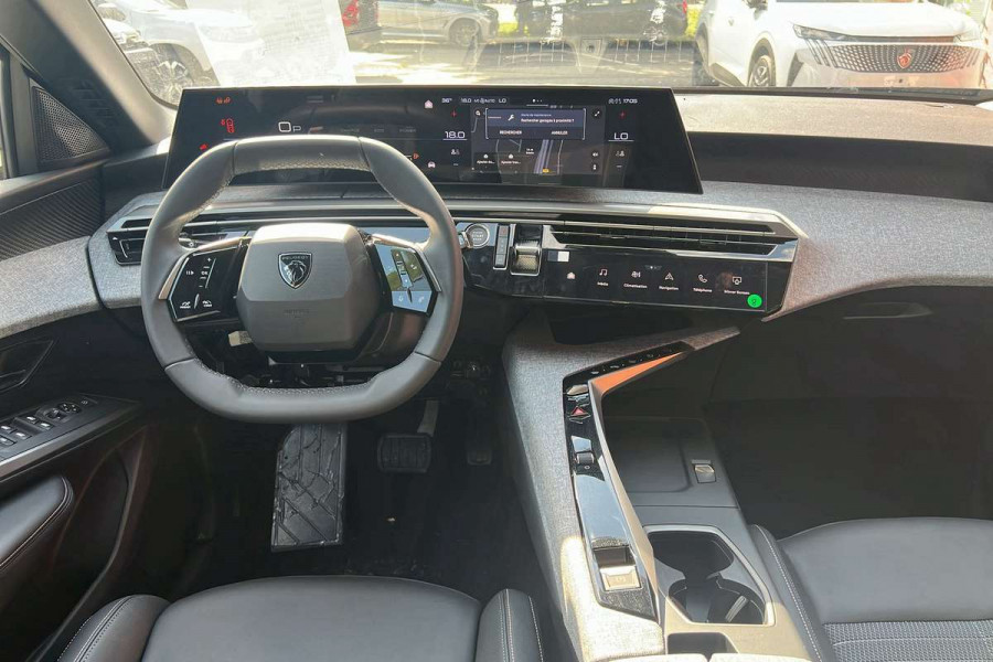 PEUGEOT 3008 HYBRID 136 E-DCS6 ALLURE GPS occasion