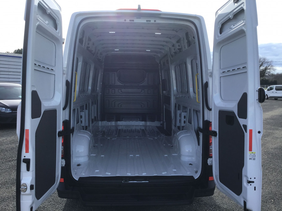 VOLKSWAGEN CRAFTER FOURGON L4H3 35 BVA 2.0 TDI 177 BUSINESS 3PL occasion