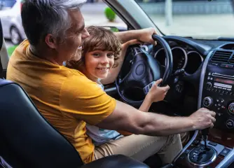 Conduire une voiture automatique